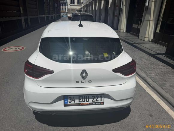 RUHSAT SAHİBİNDN 2021 CLIO JOY OTOMATİK BOYASIZ
