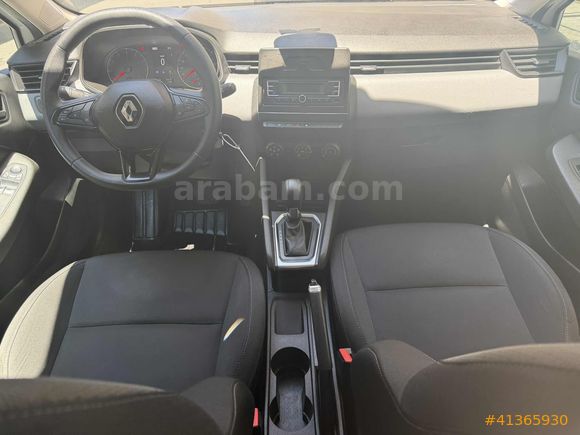 RUHSAT SAHİBİNDN 2021 CLIO JOY OTOMATİK BOYASIZ
