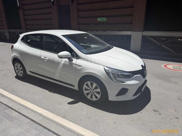 RUHSAT SAHİBİNDN 2021 CLIO JOY OTOMATİK BOYASIZ