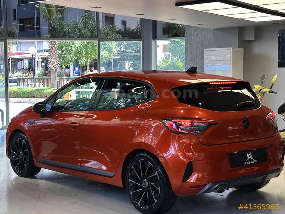 | UNIQ AUTO | 2023 MODEL 1.0 TCE TECHNO ESPRİT ALPİNE X-TRONİC