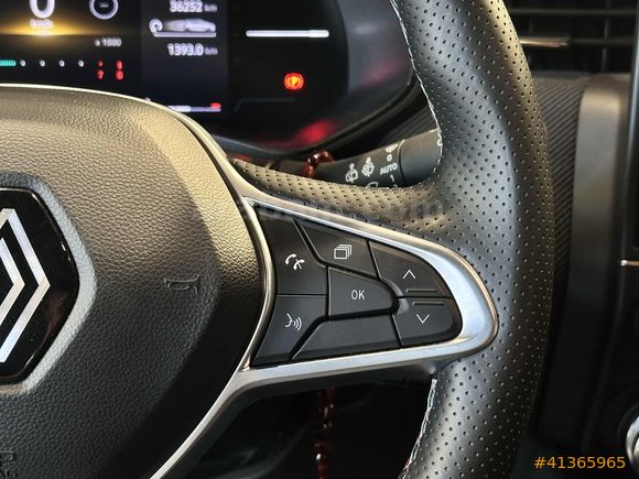 | UNIQ AUTO | 2023 MODEL 1.0 TCE TECHNO ESPRİT ALPİNE X-TRONİC