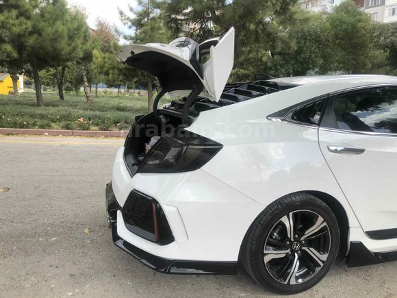 İlk Sahibinden Honda Civic 1.5 i-VTEC Executive Plus 2019 Model 
