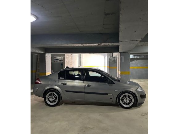 Sahibinden Renault Megane 1.5 dCi Dynamique 2004 Model 