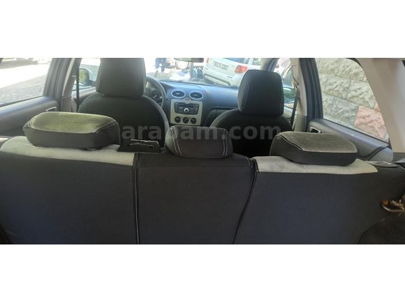 Sahibinden Ford Focus 1.6 TDCi Collection 2011 Model  287.000 km Beyaz