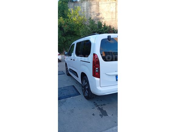 Sahibinden Opel Combo Life 1.5 D Ultimate 2025 Model