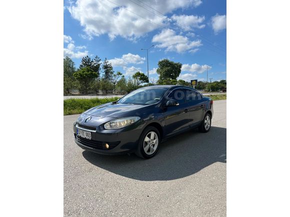 Sahibinden Renault Fluence 1.5 dCi Extreme 2011 Model Samsun 200.000 km Siyah