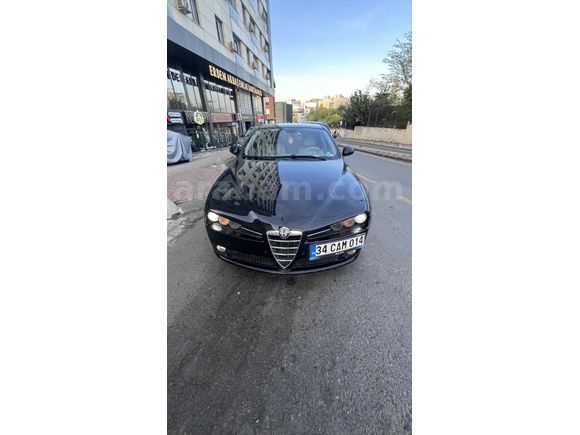 Sahibinden PAZARLIKSIZ Alfa Romeo 159 1.9 JTD Distinctive 2006 Model 