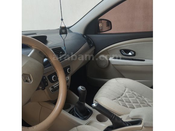 Sahibinden Renault Fluence 1.6 Extreme 2011 Model