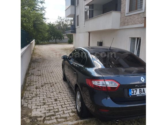 Sahibinden Renault Fluence 1.6 Extreme 2011 Model