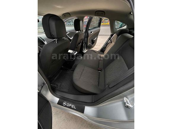 Öğretmenden kusursuz  Opel Astra 1.6 CDTI Edition 2015 Model 