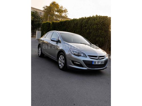 Öğretmenden kusursuz  Opel Astra 1.6 CDTI Edition 2015 Model 