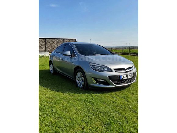 Öğretmenden kusursuz  Opel Astra 1.6 CDTI Edition 2015 Model 