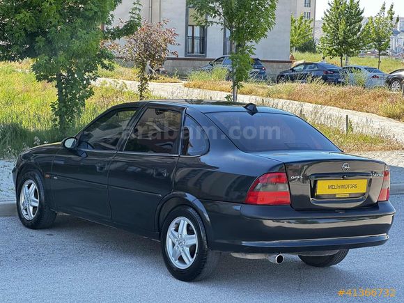 OPEL VECTRA 2.0 GLS 16V KLİMALI 1996