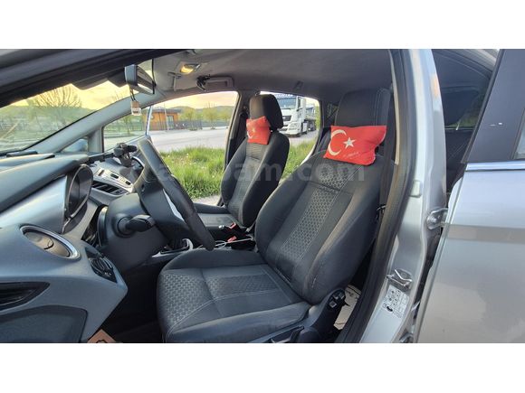 Sahibinden Ford Fiesta 1.4 Titanium X 2011 Model