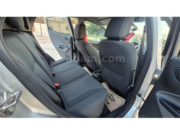 Sahibinden Ford Fiesta 1.4 Titanium X 2011 Model