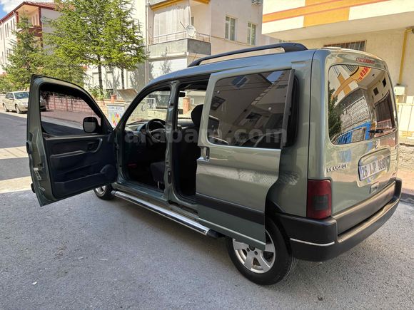 Sahibinden Peugeot Partner  adventure  kısa süreliğine bu fiyata
