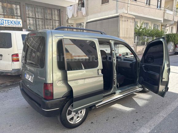 Sahibinden Peugeot Partner  adventure  kısa süreliğine bu fiyata

