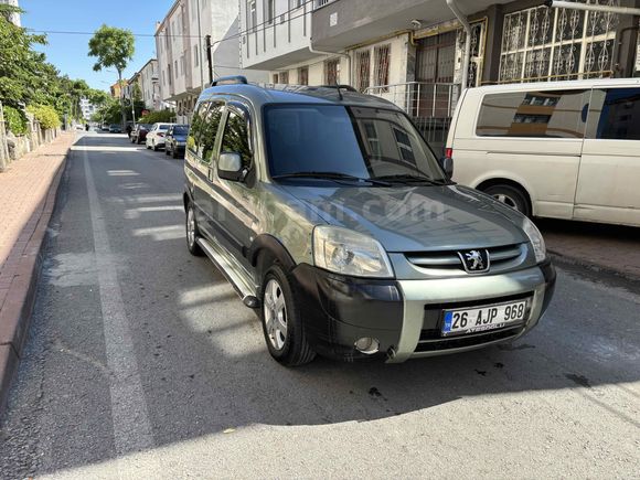 Sahibinden Peugeot Partner  adventure  kısa süreliğine bu fiyata

