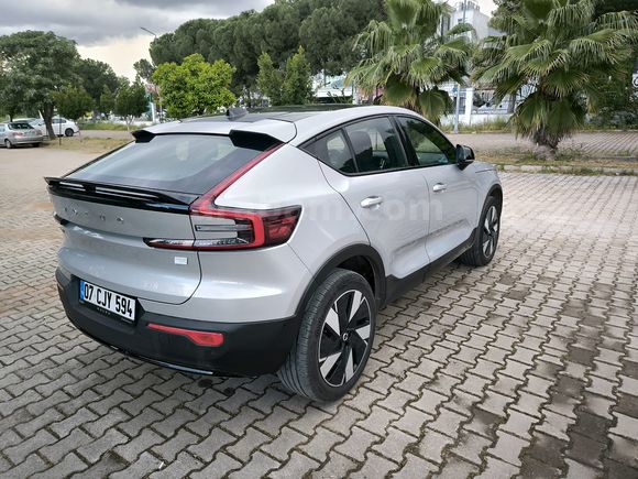 Volvo C40 Ultimate p8 2024 Trafik çıkışlı 4x4 Uzun Menzil