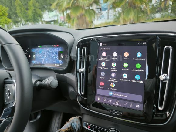 Volvo C40 Ultimate p8 2024 Trafik çıkışlı 4x4 Uzun Menzil