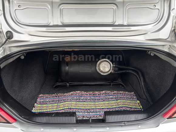 Sahibinden Ford Focus 1.6 Ghia 2001 Model