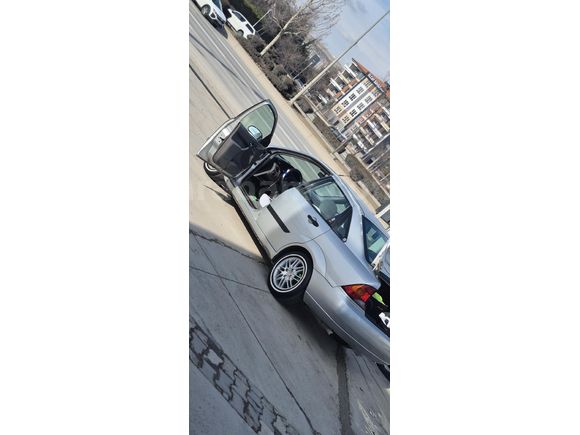 Sahibinden Ford Focus 1.6 Ghia 2001 Model