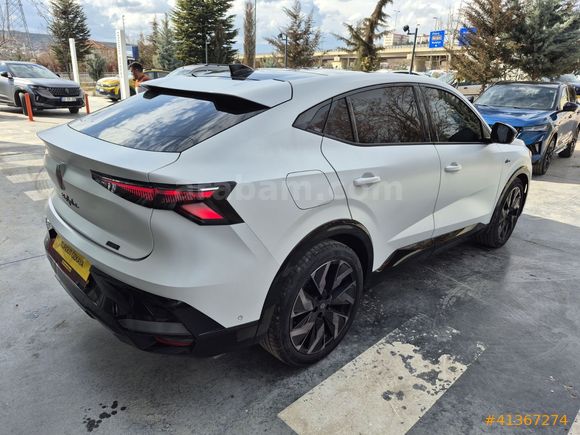 RENAULT YETKİLİ BAYİDEN 2024 RAFALE 1.2TCe Ful Hybrid 32.000KM