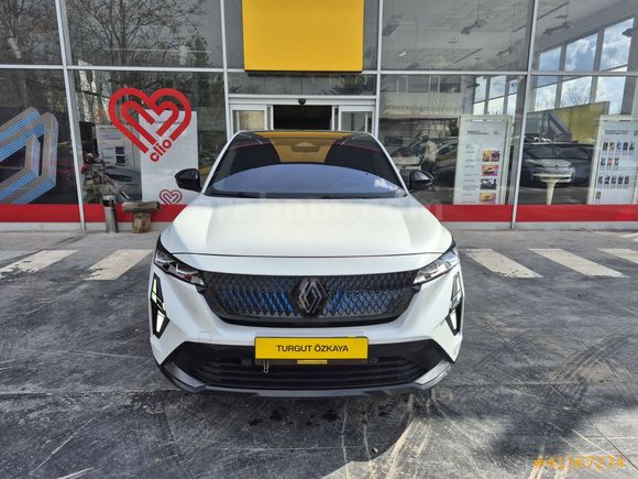 RENAULT YETKİLİ BAYİDEN 2024 RAFALE 1.2TCe Ful Hybrid 32.000KM