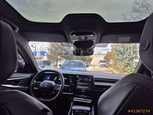 RENAULT YETKİLİ BAYİDEN 2024 RAFALE 1.2TCe Ful Hybrid 32.000KM