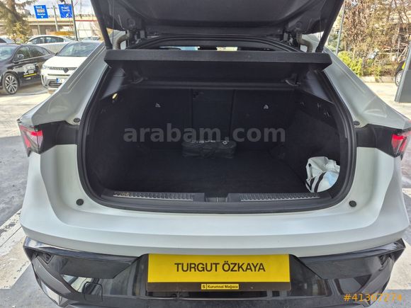 RENAULT YETKİLİ BAYİDEN 2024 RAFALE 1.2TCe Ful Hybrid 32.000KM