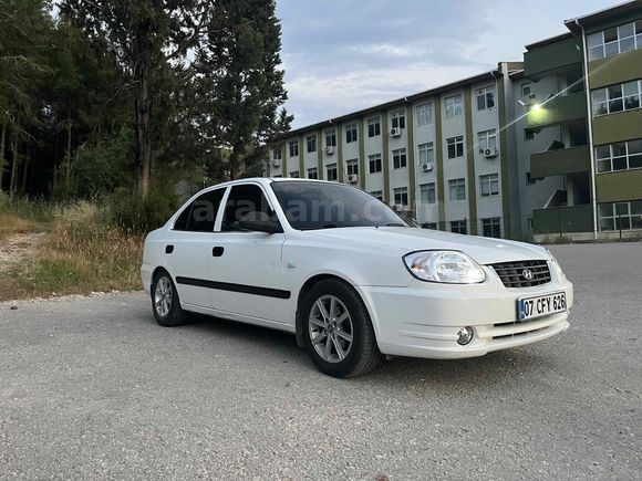 Sahibinden Hyundai Accent 1.3 Admire 2005 Model 