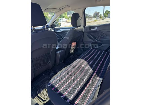 Sahibinden Ford Focus 1.5 TDCi Titanium 2018 Model 