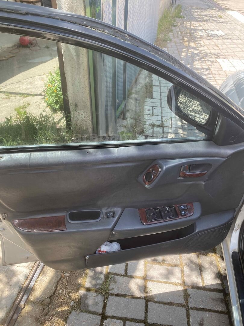 Sahibinden Toyota Carina 2.0 GLi 1997 Model Aksaray 308.968 km Gri (Gümüş) 7