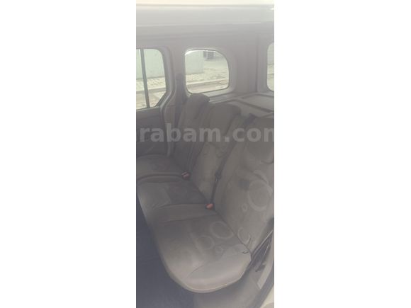 Sahibinden Renault Kangoo Multix 1.5 dCi Expression 2011 Model