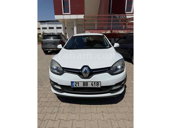 Sahibinden Renault Megane 1.6 Touch Plus 2014 Model  125.000 km Beyaz