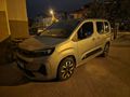 Sahibinden Opel Combo 1.5 CDTI Ultimate 2024 Model  25.000 km Gri