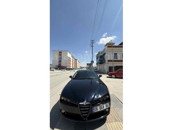 Sahibinden Alfa Romeo 159 1.9 JTD Distinctive 2006 Model 