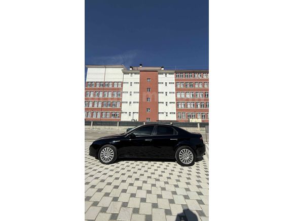 Sahibinden Alfa Romeo 159 1.9 JTD Distinctive 2006 Model 