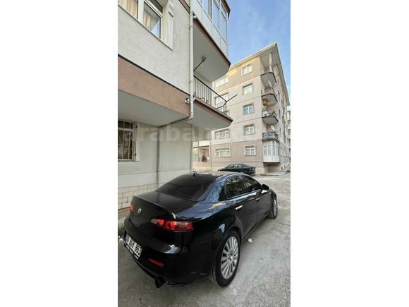 Sahibinden Alfa Romeo 159 1.9 JTD Distinctive 2006 Model 