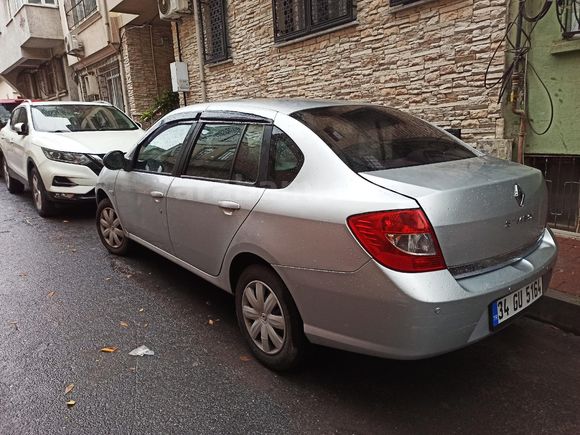 Sahibinden Renault Clio 1.5 dCi Authentique 2010 Model