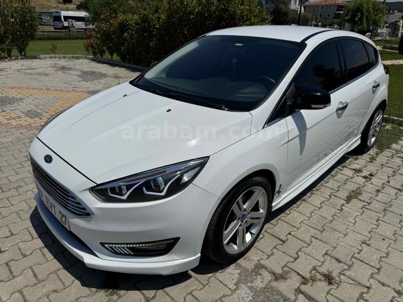Galeriden Ford Focus 1.6 TDCi Trend X 2015 Model Muğla