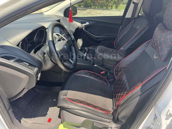 Galeriden Ford Focus 1.6 TDCi Trend X 2015 Model Muğla
