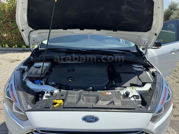 Galeriden Ford Focus 1.6 TDCi Trend X 2015 Model Muğla