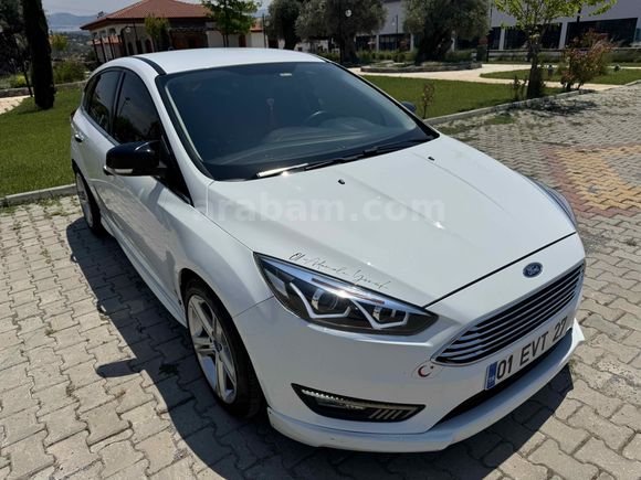 Galeriden Ford Focus 1.6 TDCi Trend X 2015 Model Muğla