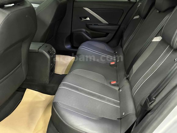 FIRSAT:2025 ASTRA-E 'GS BOYASIZ+SUNROOF+360KAM+K.ISITMA+KKTAKSİT