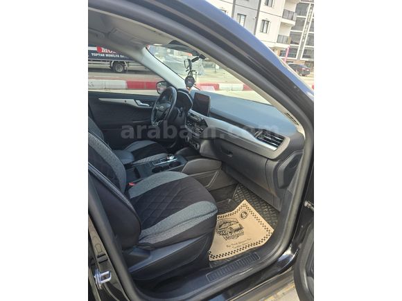 Sahibinden Ford Kuga 1.5 EcoBlue Style 2020 Model  143.000 km Siyah