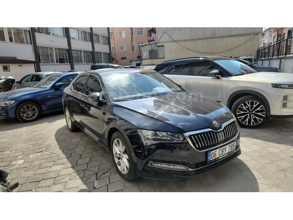 Sahibinden Skoda SuperB 1.5 TSI Premium 2023 Model 