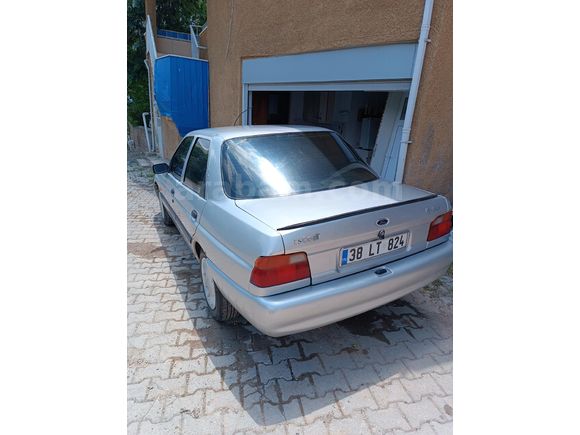 Sahibinden Ford Escort 1.6 CLX 1996 Model