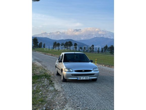 Sahibinden Ford Escort 1.6 CLX 1996 Model