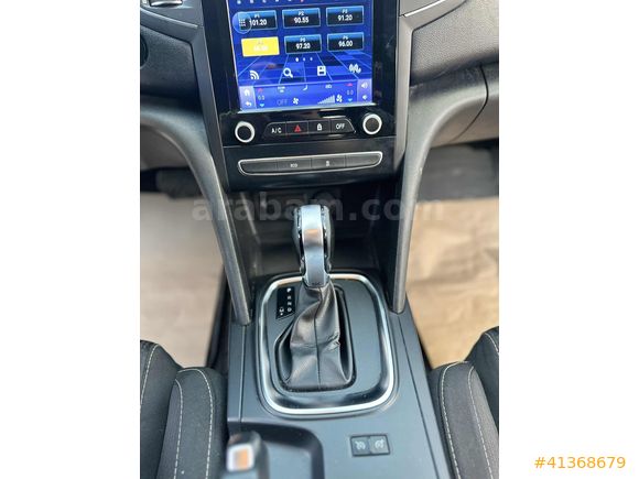 RENAULT MEGANE 4 - OTOMATİK - HATCHBACK - ANAHTARSIZ GİRİŞ ÇIKIŞ